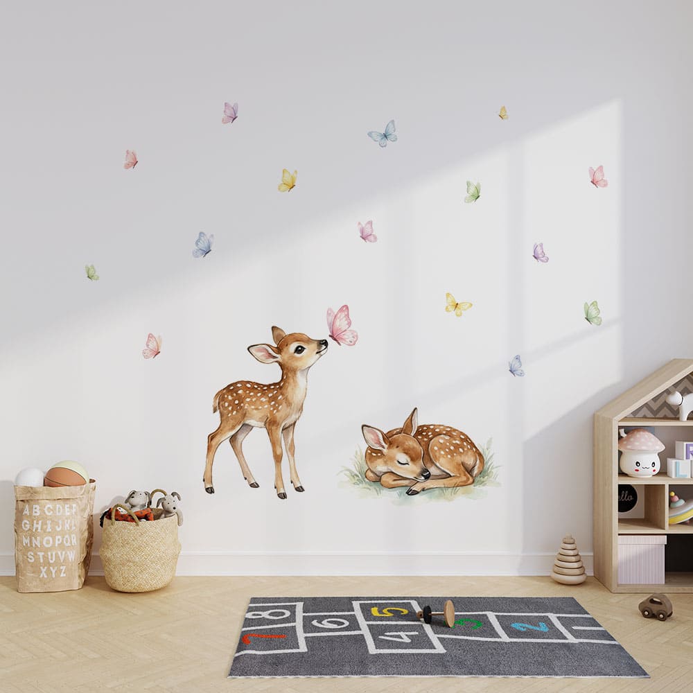 Waldtiere Rehkitz und Schmetterling Wandtattoo #158